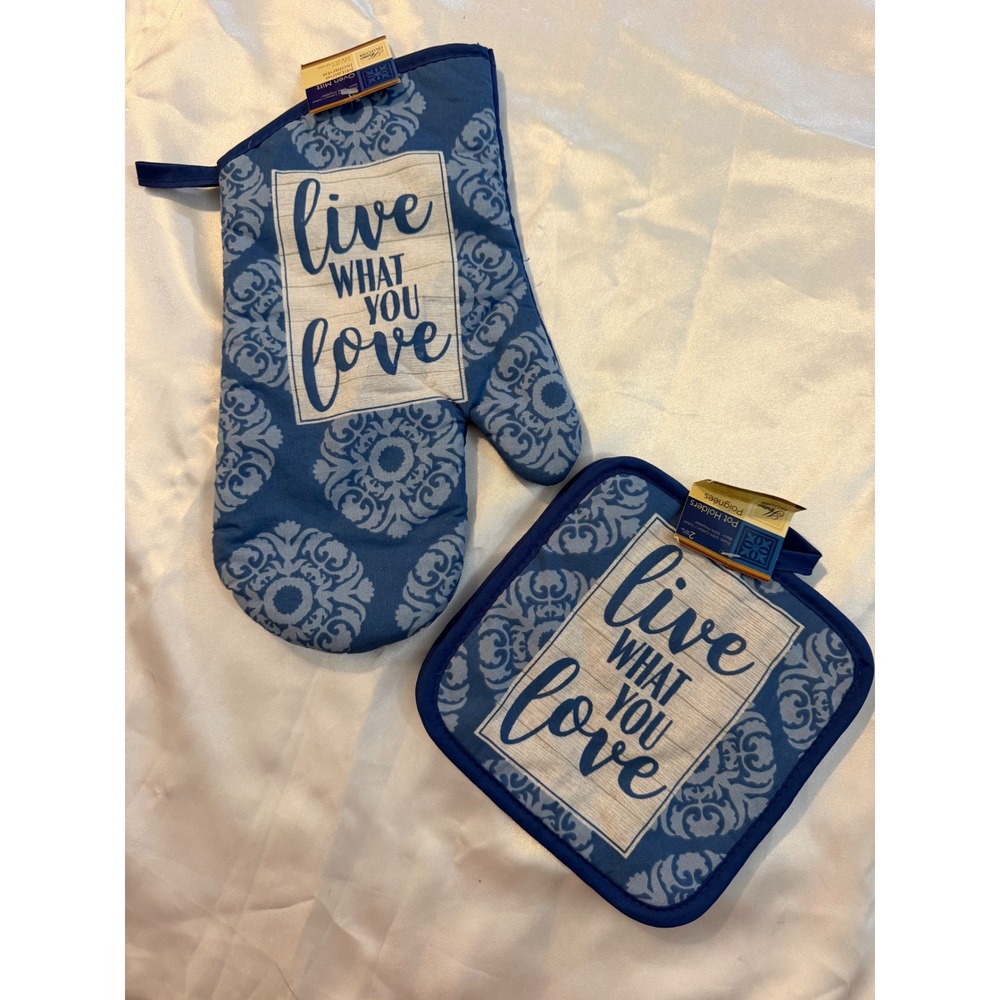 Home Collection Blue Damask Live What You Love Oven Mitt and 2pk Pot Holders Set